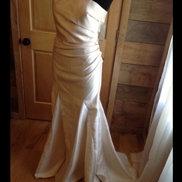 Badgley Mischka Wedding Dress 6 Ivory Mermaid NEW - Picture 5 of 6